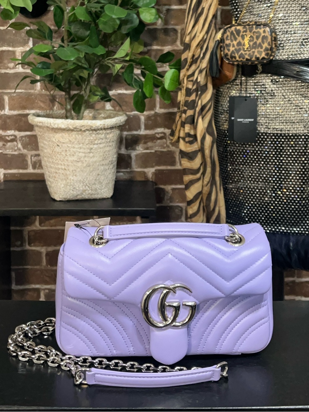 Gucci Marmont Leather Crossbody Bag - Lilac - Picture 2 of 9